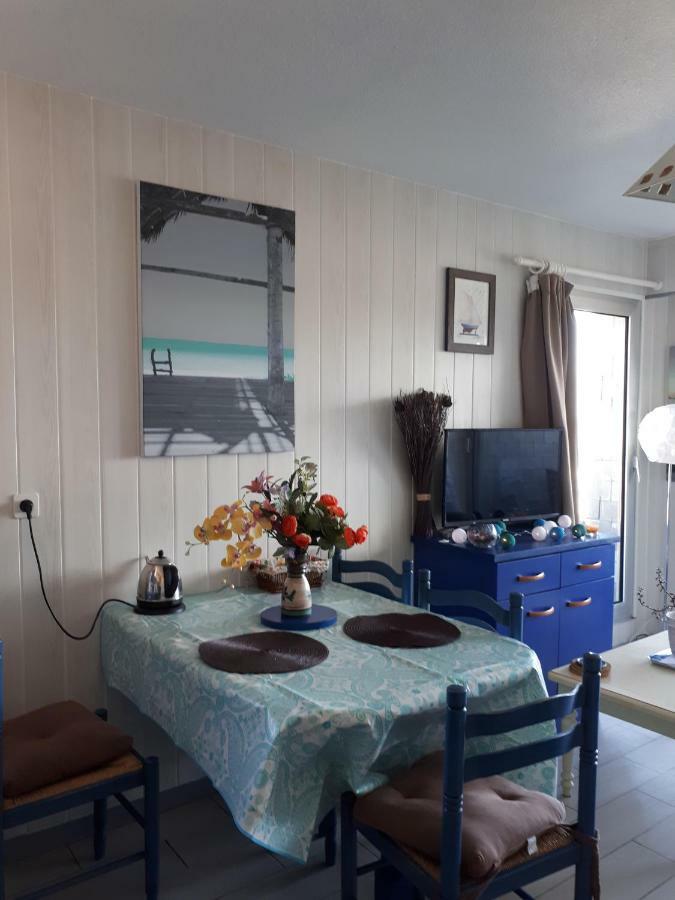 Le Ker Bleu Apartment เปโรส กีเรค ภายนอก รูปภาพ
